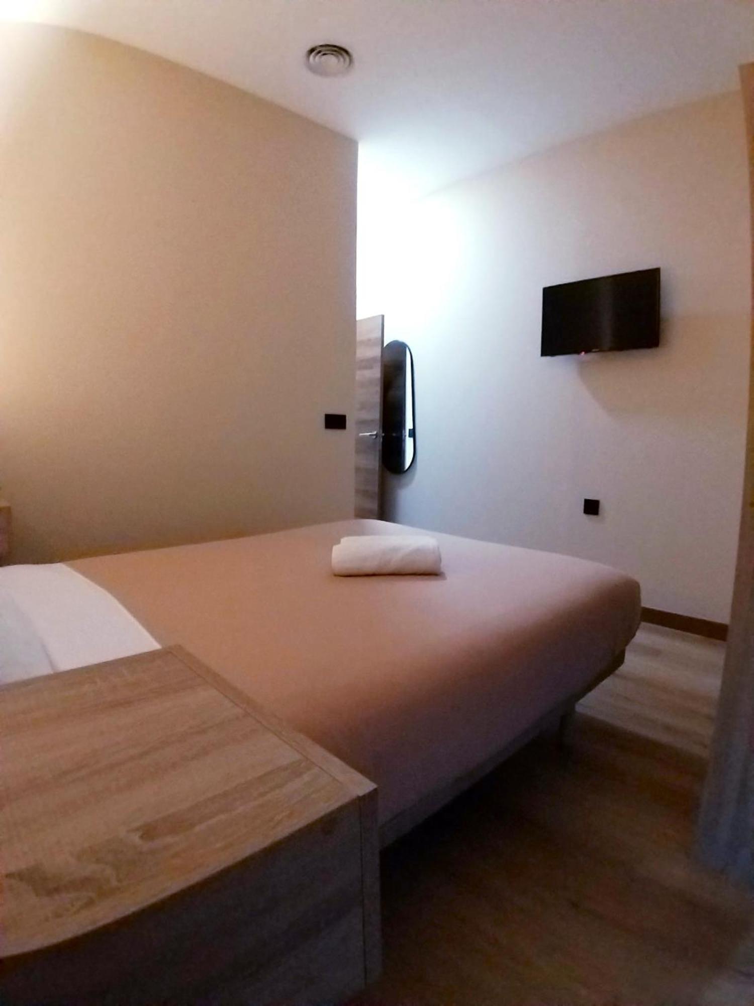 Optimus Comfort Campoamor 101 Valencia Exterior foto